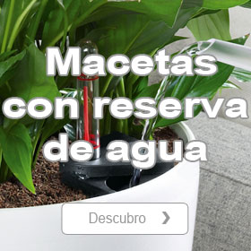 Maceta con reserva de agua